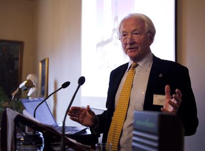Arve Johnsen, CEO of Statoil until 1988. Photo from the 25 year anniversary of VISTA.